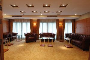 世紀天子號遊輪雪茄吧